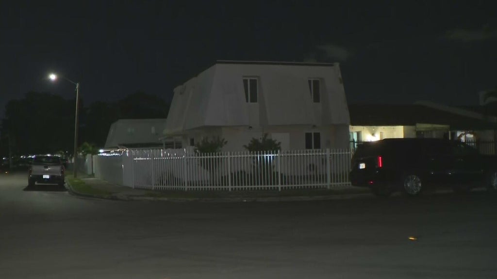 Man stabbed multiple times in Miami Gardens, police say — CBS Miami, Coral Springs Schools news