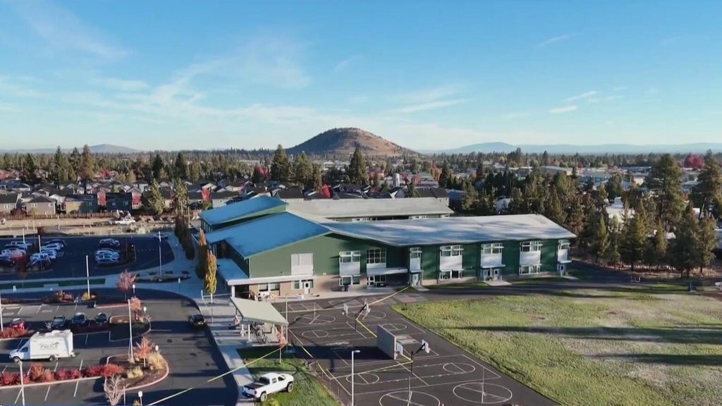 Memorial grows after school shooting in Bend, Oregon — CBS Miami, Coral Springs Schools news