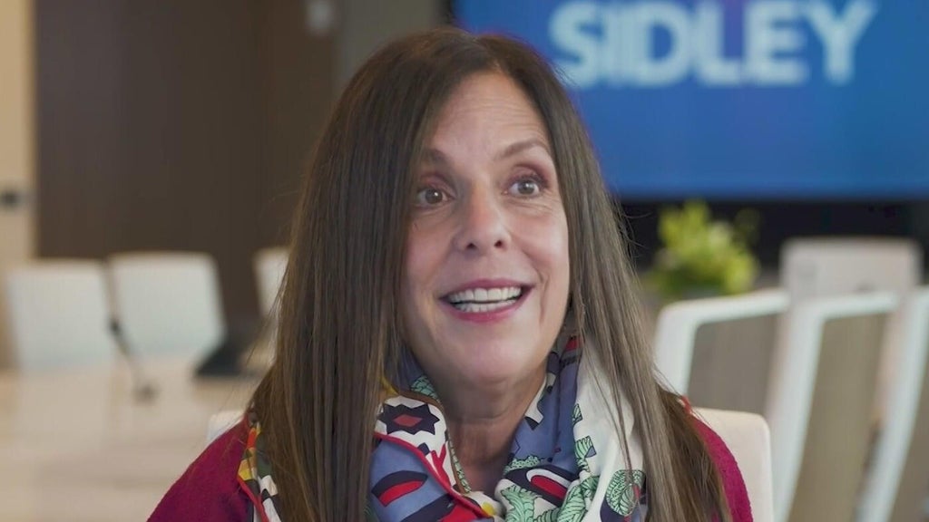Miami woman breaks barriers by becoming a top leader in legal world, but leadership is about more than titles — CBS Miami, Coral Springs Schools news