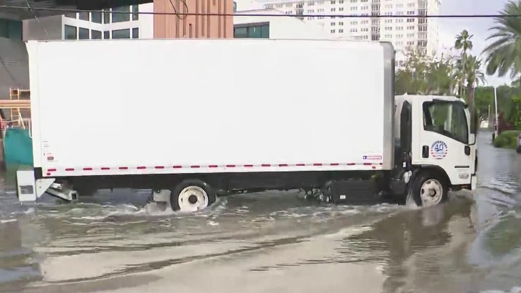 Flooding takes place in Fort Lauderdale neighborhoods as king tides peak Tuesday — Coral Springs Business news