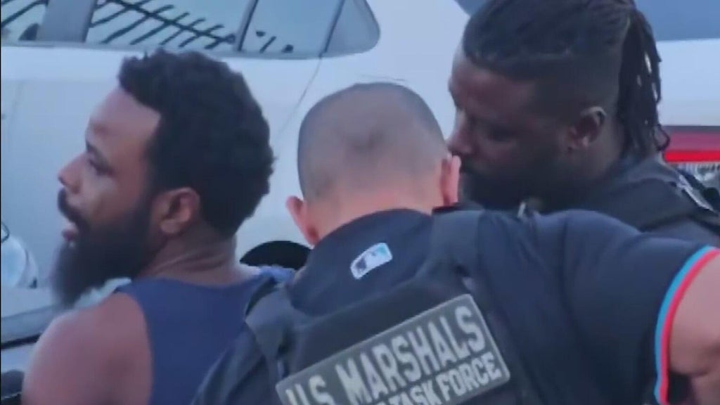 Family reacts after man accused of shooting Dwight Wells is arrested in Miami — CBS Miami, Coral Springs Community news