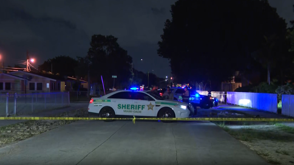 Woman identified in arson attack in northwest Miami-Dade, leaving 80% of man's body critically burned — CBS Miami, Coral Springs Health news