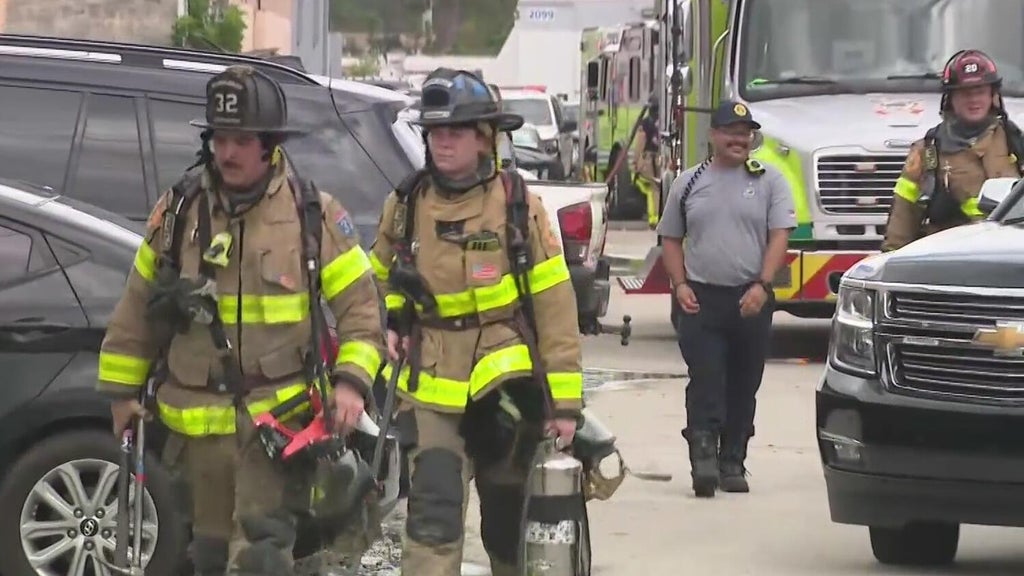 Over 15 Miami-Dade Fire Rescue units responded to 2nd-alarm warehouse fire in Opa Locka — CBS Miami, Coral Springs Community news