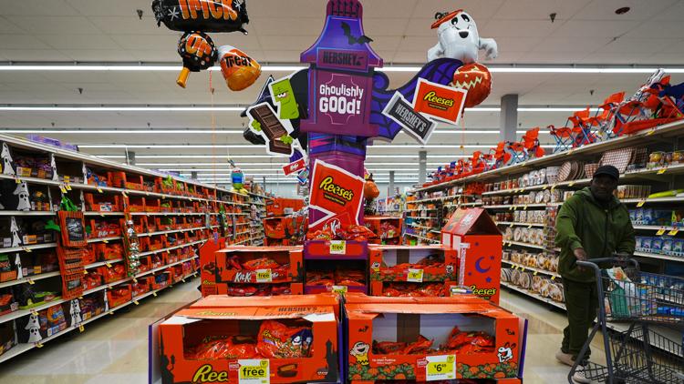 Halloween candy sales are off to a slow start amid high chocolate prices and affordability concerns — WTSP Food Tampa Bay, Coral Springs Dining news