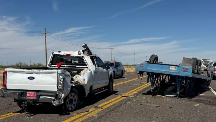 Single-vehicle crash closes intersection of State Highway 18 and County Road 306 in Winkler County — NewsWest 9 (Permian Basin)