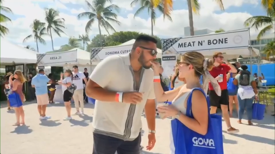 14th annual SoBe Seafood Fest brings 4 days of shellfish dinners and cooking showdowns on the sand — WSVN Entertainment, Coral Springs Dining news