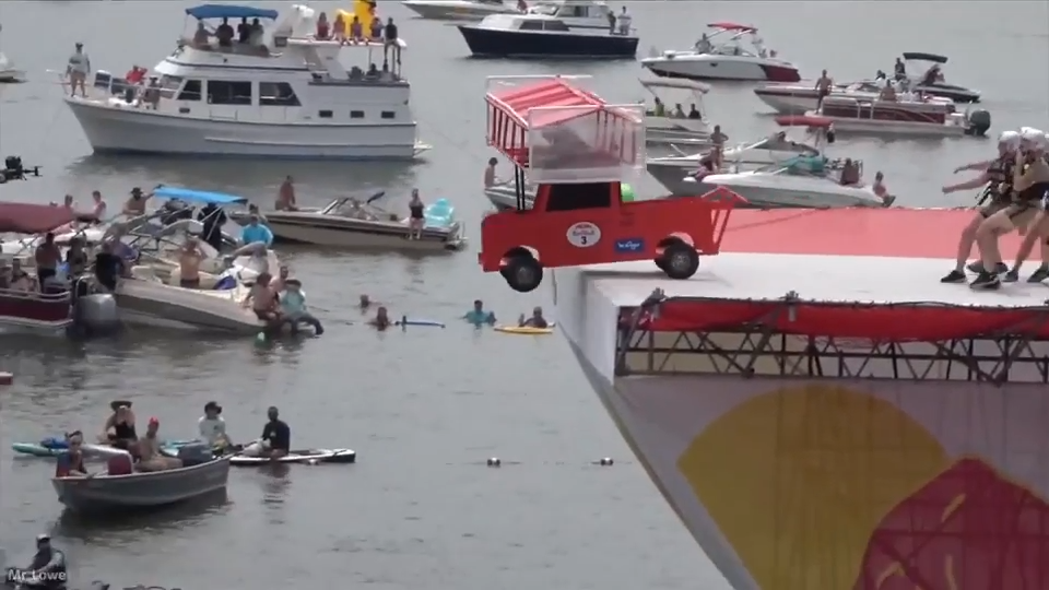 Teams prepare to splash and crash at Red Bull Flugtag Miami — Coral Springs Dining news